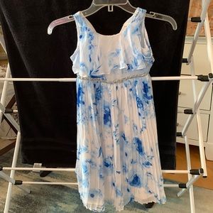 Emily West size girls 4 / free flowing fun dress / crystal band
